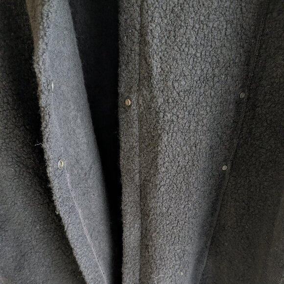 Lululemon Held in Warmth Sherpa Jacket - Picture 12 of 16